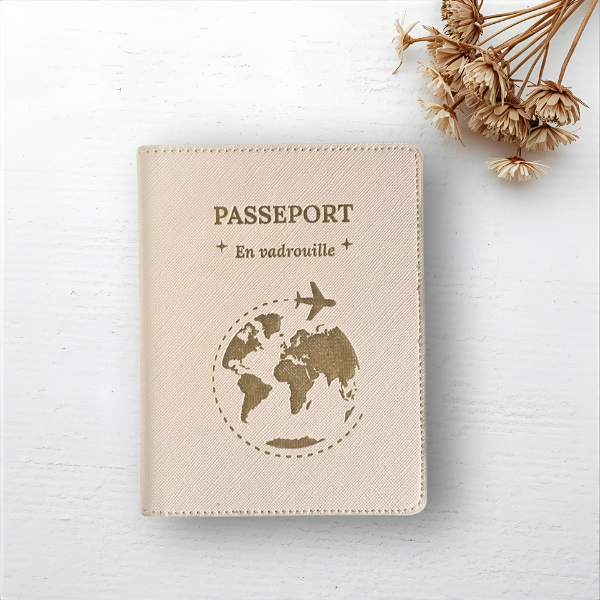 Etui passeport en simili cuir Beige – En vadrouille