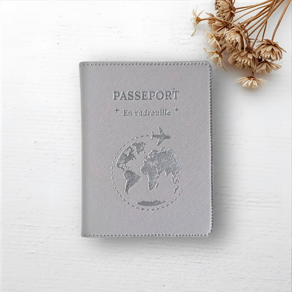 Etui passeport en simili cuir Gris – En vadrouille