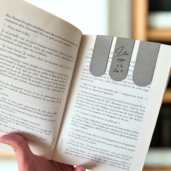 Set de 3 marque-pages magnétiques gris - Une page à la fois